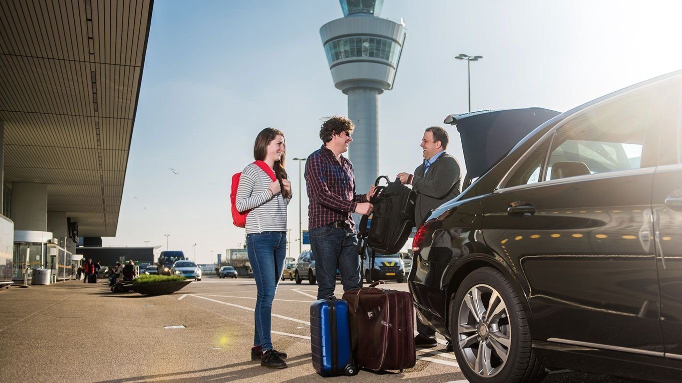 Tips Airport Transfer Service - Surbiton - London