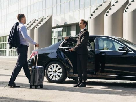 Airport Transfers Surbiton